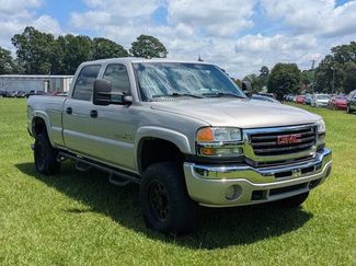 Used 2004 GMC Sierra 2500 SLT w/ Heavy-Duty Power Package image 1
