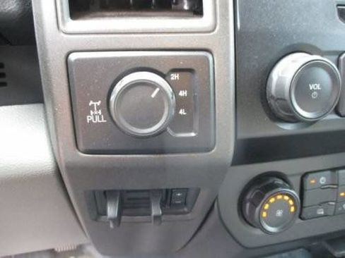 Used 2022 Ford F250 XL w/ STX Appearance Package image 12