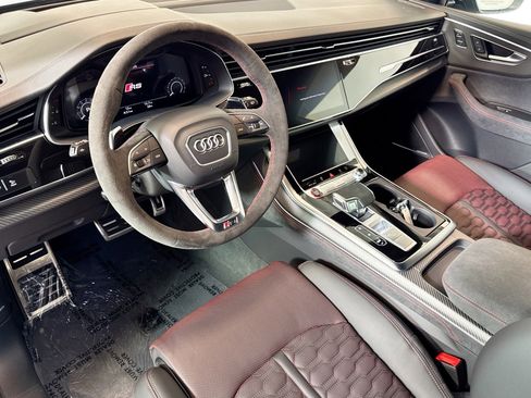 New 2026 Audi RS Q8 performance image 9