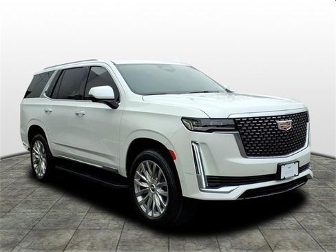 Certified 2023 Cadillac Escalade Premium Luxury image 1