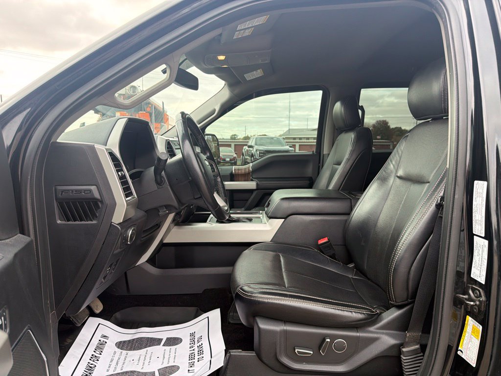 Used 2018 Ford F150 Lariat w/ FX4 Off-Road Package AWD/4WD image 18