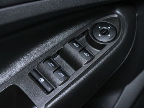 Used 2014 Ford Escape SE image 10