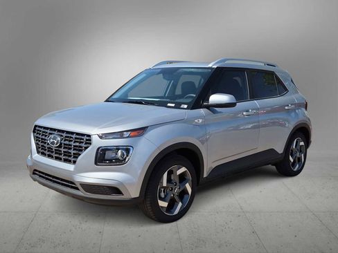 New 2026 Hyundai Venue SEL FWD image 4