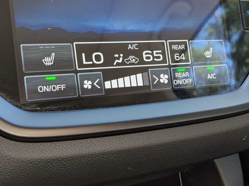 Certified 2025 Subaru Ascent Bronze Edition w/ Popular Package #2 AWD/4WD image 32