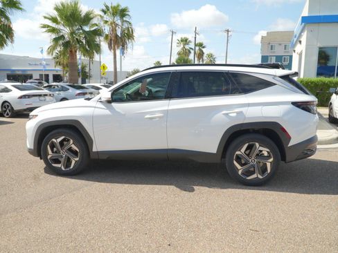 Used 2022 Hyundai Tucson Limited AWD/4WD image 8