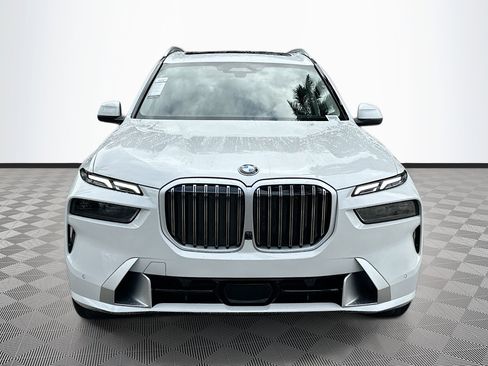 New 2026 BMW X7 xDrive40i image 2