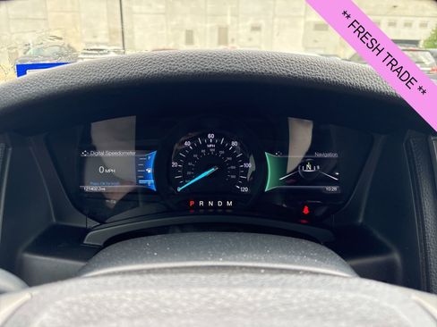 Used 2017 Ford Expedition EL Limited w/ Equipment Group 301A image 6