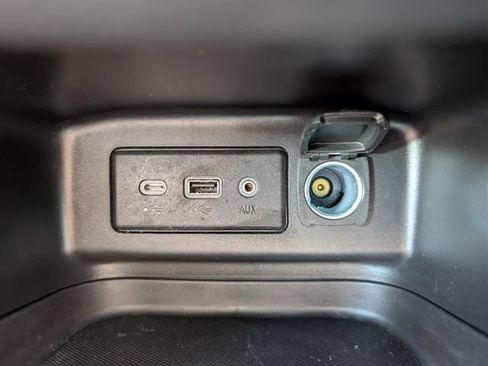 Used 2024 Chevrolet Equinox LT FWD image 26