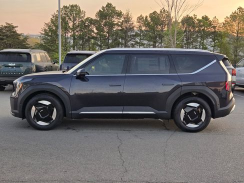 New 2026 Kia EV9 Wind image 4