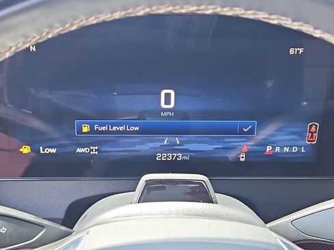 Used 2024 Chevrolet Traverse Z71 w/ Enhanced Driving Package AWD/4WD image 24