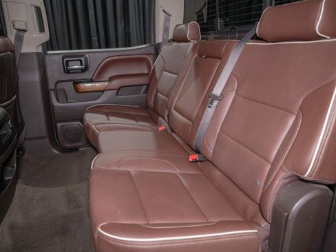 Used 2015 Chevrolet Silverado 1500 High Country w/ High Country Premium Package RWD image 11