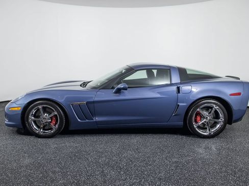 Used 2013 Chevrolet Corvette Grand Sport w/ 2LT Preferred Equipment Group RWD image 5