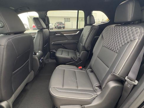 New 2026 GMC Acadia Denali image 8