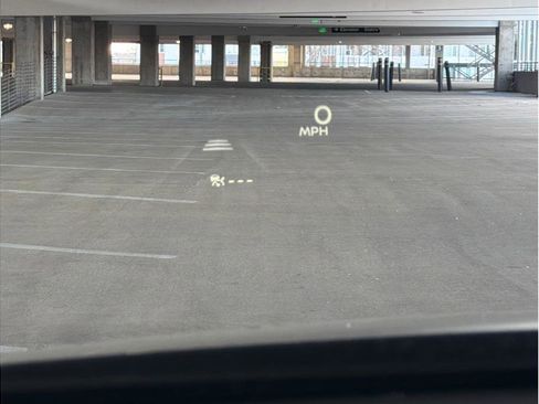 Used 2024 Nissan Ariya AWD image 29