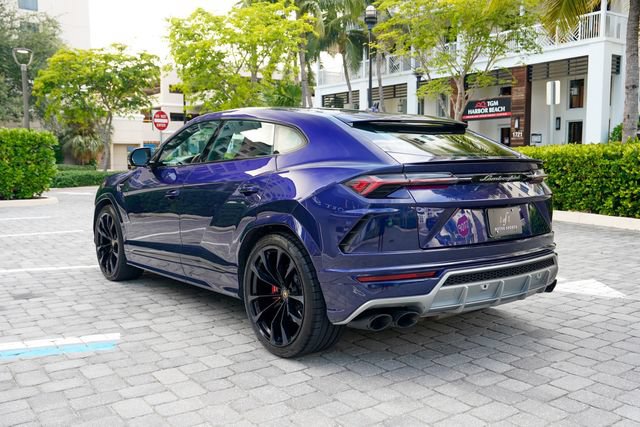 Used 2022 Lamborghini Urus AWD/4WD image 20