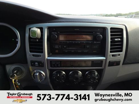 Used 2003 Toyota 4Runner 4WD image 10