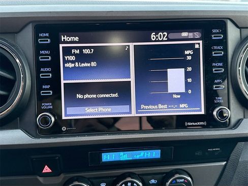 Used 2021 Toyota Tacoma TRD Sport image 16