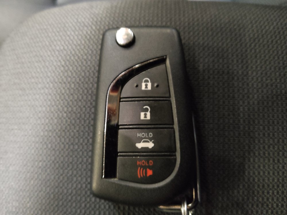 Used 2025 Toyota Corolla LE FWD image 32