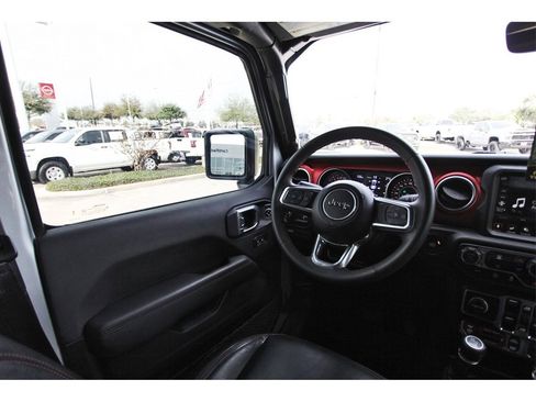 Used 2023 Jeep Gladiator Rubicon w/ LED Lighting Group image 6