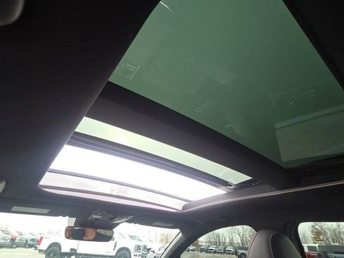 Used 2024 Kia K5 GT w/ GT1 Package image 19