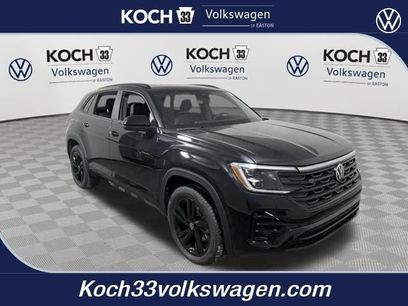 New 2026 Volkswagen Atlas Cross Sport SEL R-Line