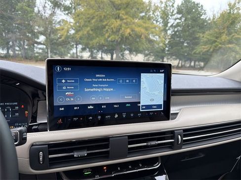 New 2026 Lincoln Corsair Premiere image 16