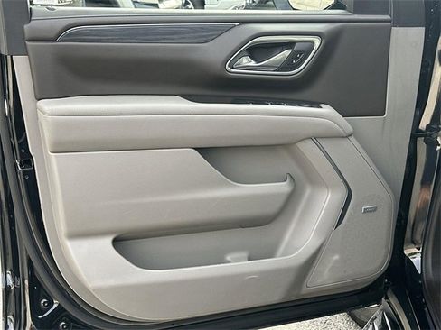 Used 2023 GMC Yukon SLT image 21