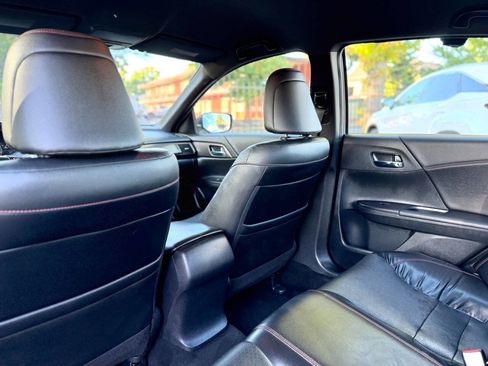 Used 2017 Honda Accord Sport Special Edition image 12