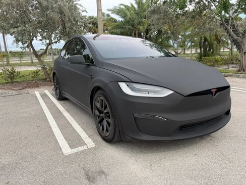 Used 2022 Tesla Model X AWD/4WD image 5