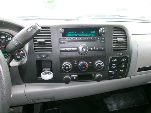 Used 2012 Chevrolet Silverado 3500 W/T AWD/4WD image 20