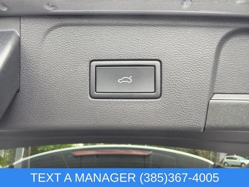 Used 2026 Volkswagen Atlas SE AWD/4WD image 13