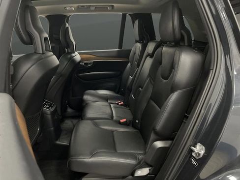 Used 2021 Volvo XC90 T8 Inscription Expression w/ Advanced Package image 31