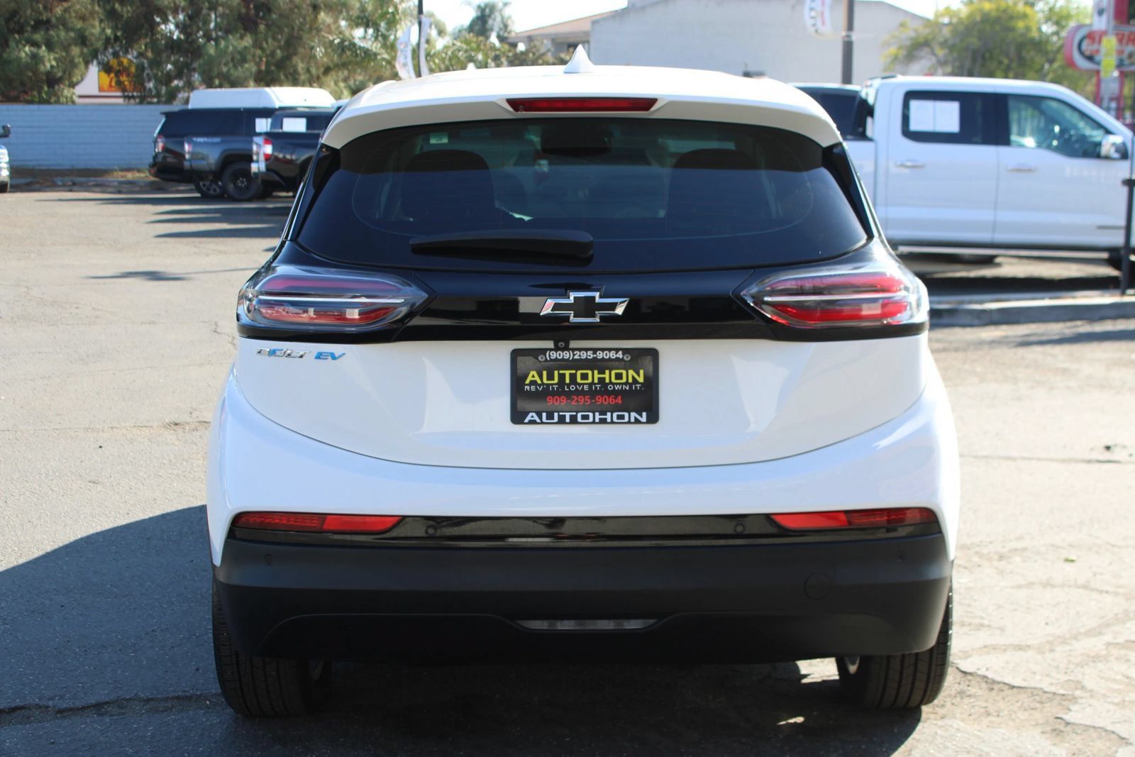 Used 2022 Chevrolet Bolt LT FWD image 31