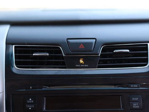 Used 2013 Nissan Altima 2.5 S image 32