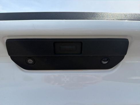 Used 2019 Chevrolet Silverado 1500 LT w/ All-Star Edition RWD image 18