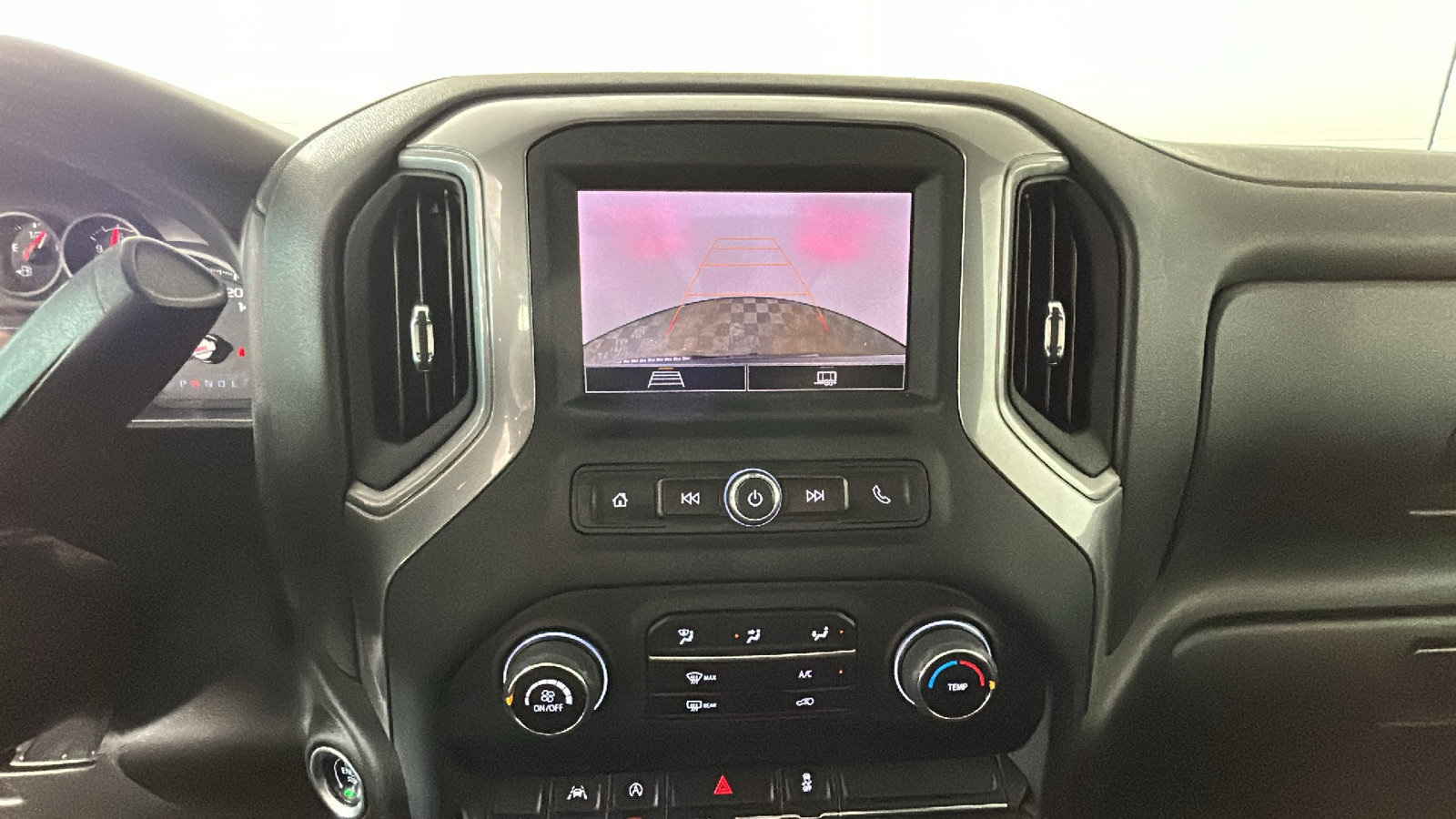 Used 2022 Chevrolet Silverado 1500 W/T w/ WT Value Package AWD/4WD image 28