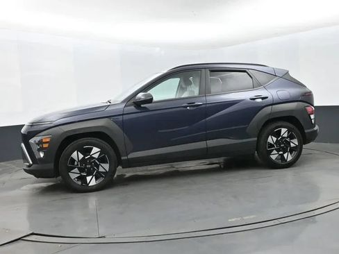 Used 2025 Hyundai Kona SEL FWD image 5
