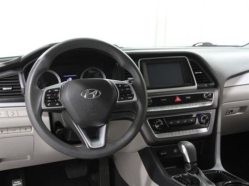 Used 2019 Hyundai Sonata ECO image 6