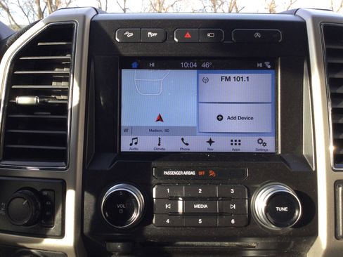 Used 2018 Ford F150 Lariat w/ Equipment Group 502A Luxury image 13