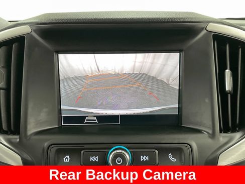 Certified 2022 GMC Terrain SLE w/ Driver Convenience Package FWD image 3
