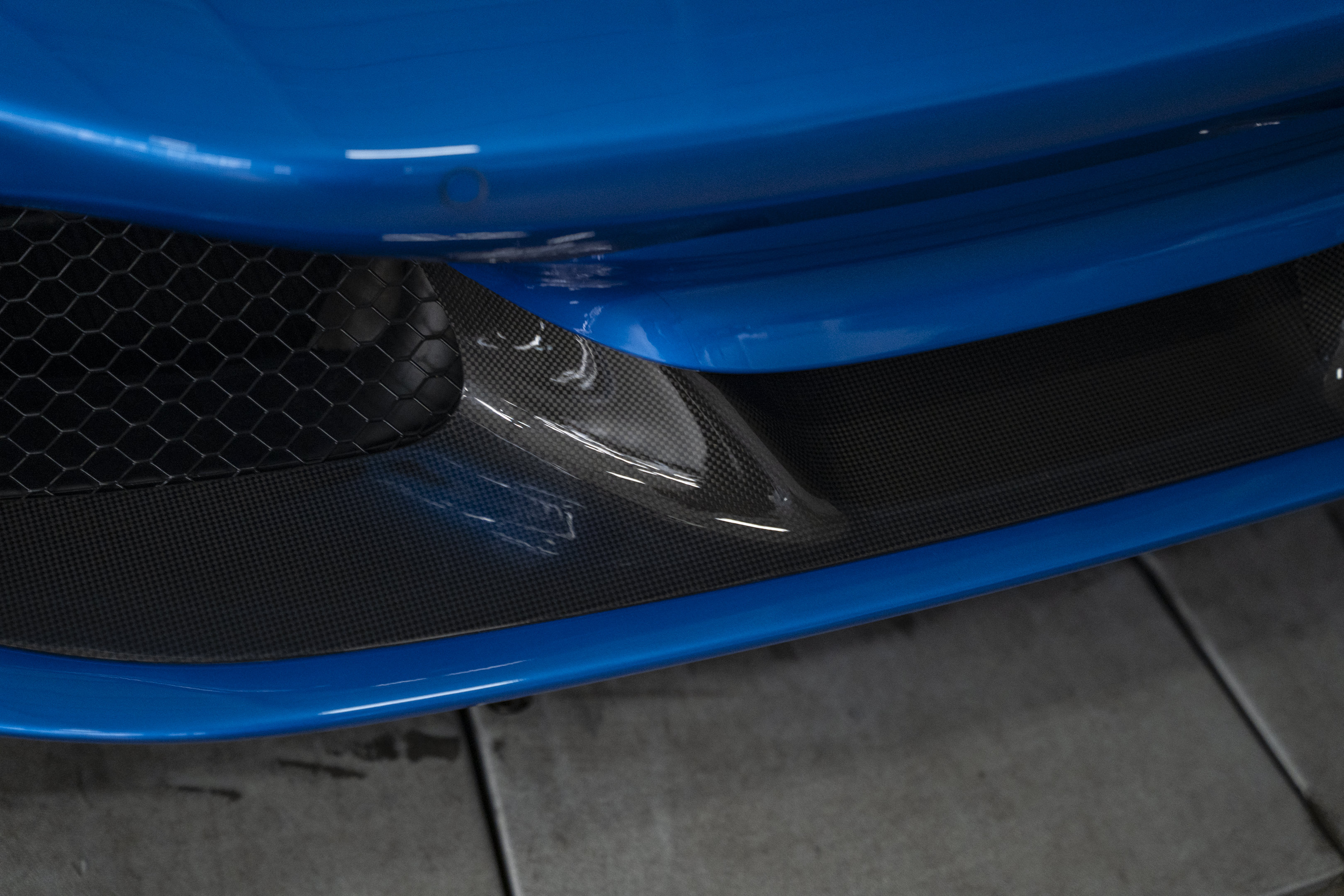 Used 2023 Ferrari F8 Tributo RWD image 21