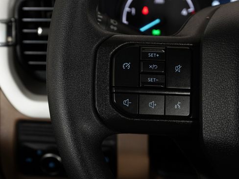 Used 2026 Ford F450 XLT w/ 360-Degree Camera Package image 23