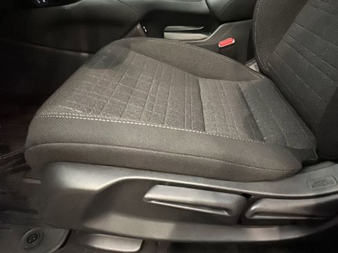 New 2026 Honda HR-V LX image 9