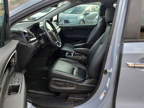 Used 2023 Honda Odyssey Touring image 14