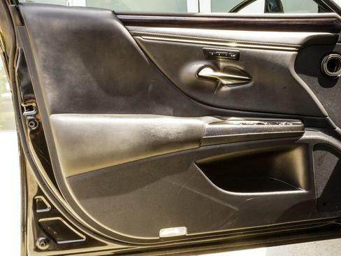 Used 2021 Lexus ES 350 w/ Premium Package FWD image 34