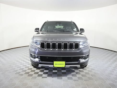 Used 2024 Jeep Wagoneer Series II w/ Flexible Seating Group AWD/4WD image 10