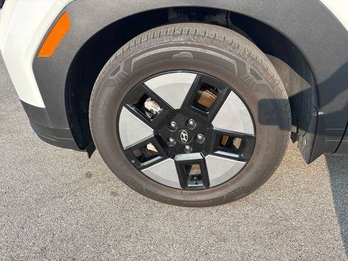 Certified 2026 Hyundai Santa Fe SEL FWD image 4