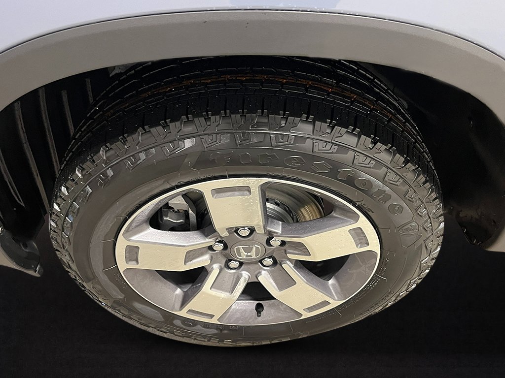 Used 2025 Honda Ridgeline RTL image 11
