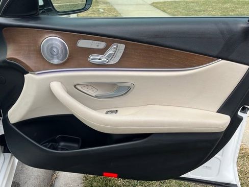 Used 2020 Mercedes-Benz E 350 4MATIC Sedan image 18