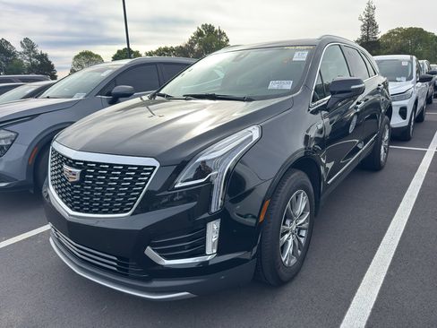 Used 2021 Cadillac XT5 Premium Luxury image 1